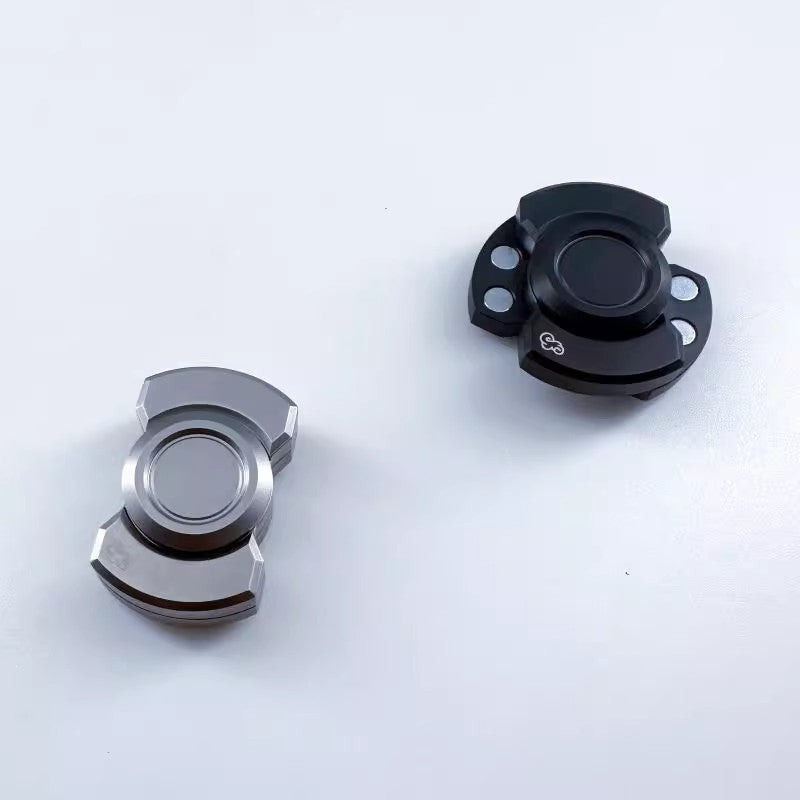 Three-Body Spinner