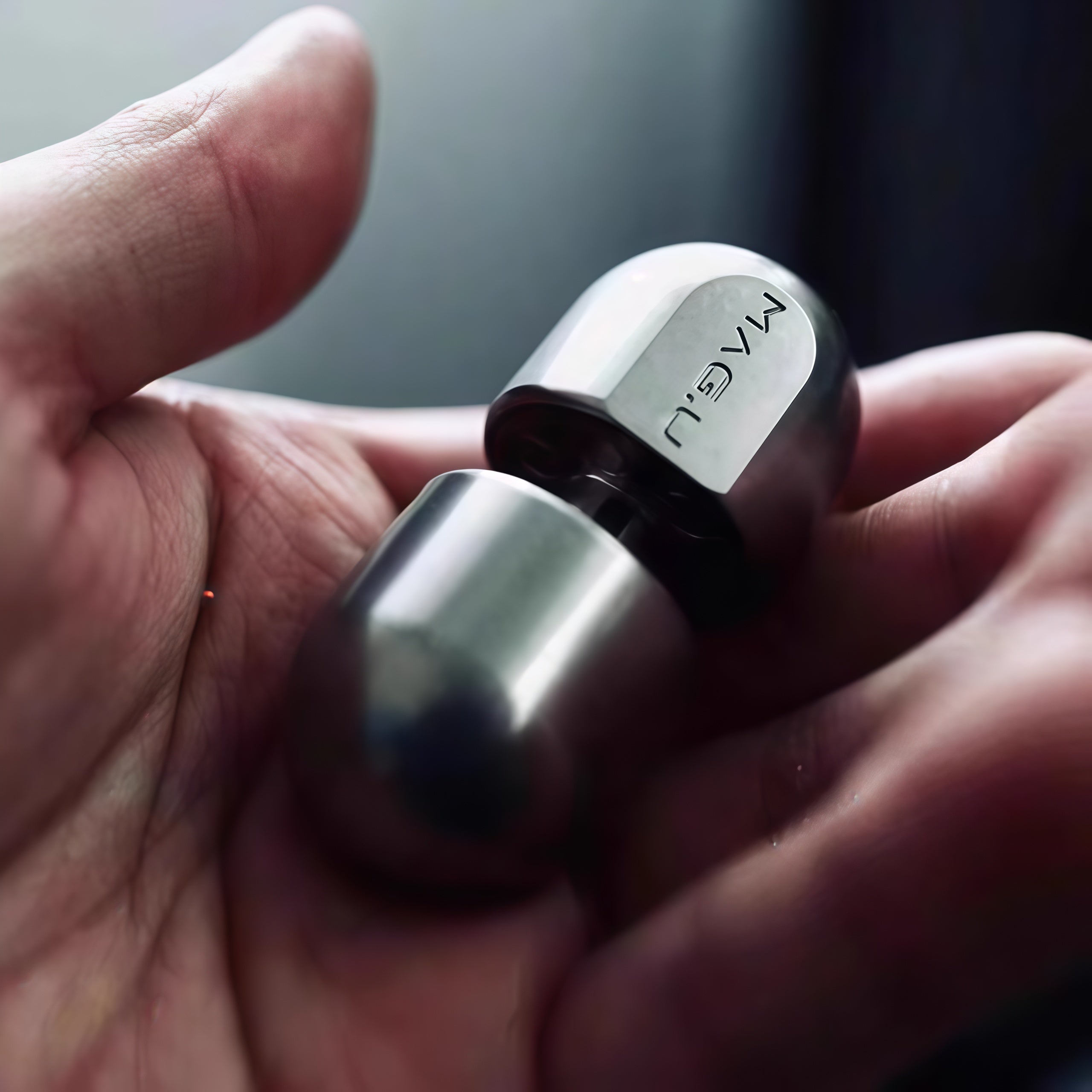 Magnetic Museum Capsule