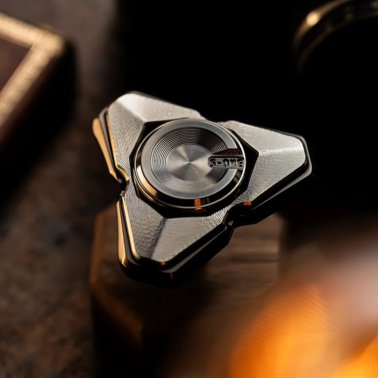 S-ONE SUAN Q-S Tuning Fork Fidget Spinner